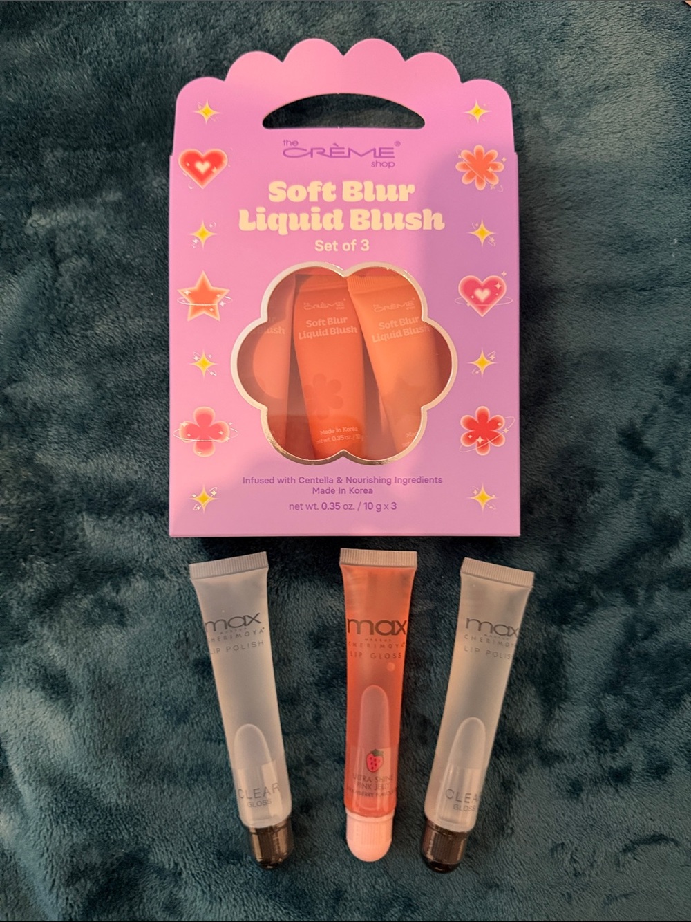 The Crème Shop Soft Blur Liquid Blush Set – Pink/Peach Shades